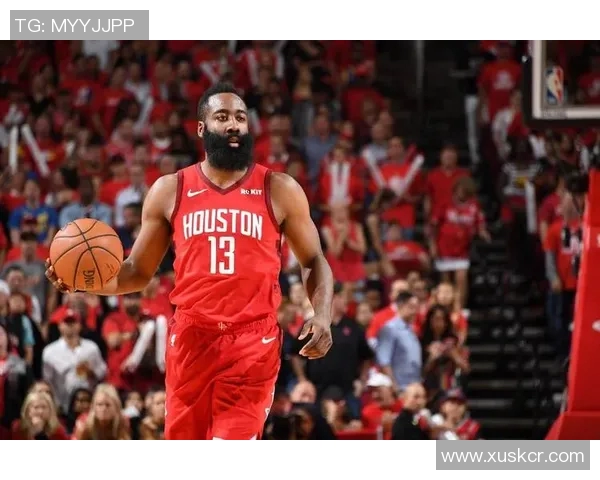 詹姆斯·哈登51分钟血战双加时，洛杉矶快船险胜达拉斯独行侠取季后赛赛点